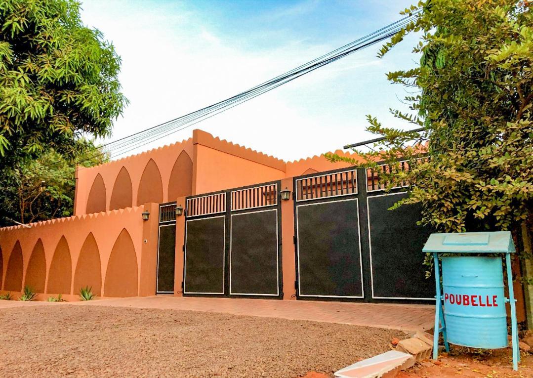 Villa Soudan Bobo-Dioulasso Buitenkant foto